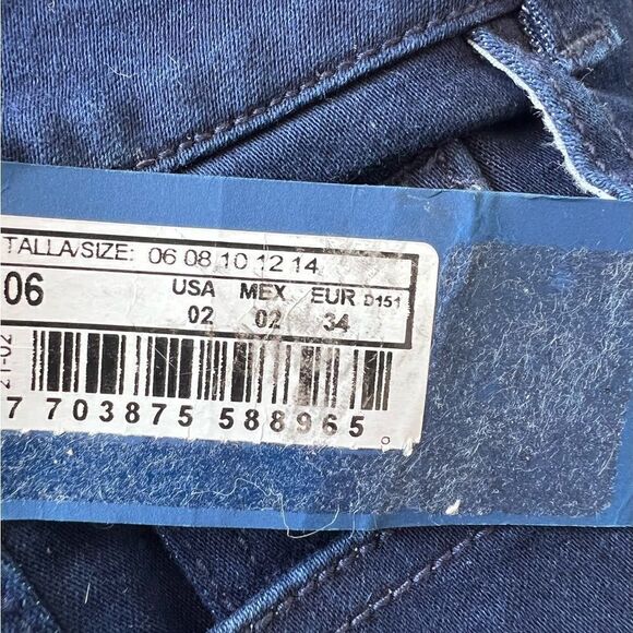 STUDIO F Colombian butt lifting jeans Women Button Skinny Jeans Size 6 and 2 - Picture 12 of 13